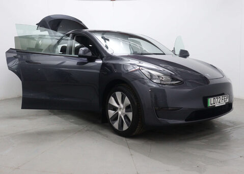 Tesla Model Y ModeL Y Long Range AWD 4WD 5dr 54