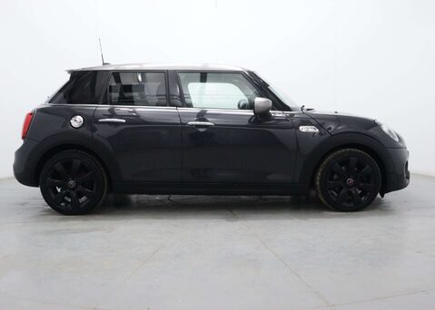 Mini Hatch 2.0 Cooper S Exclusive Auto 5dr 16
