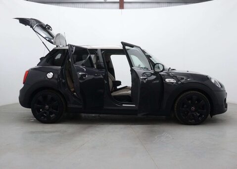 Mini Hatch 2.0 Cooper S Exclusive Auto 5dr 58