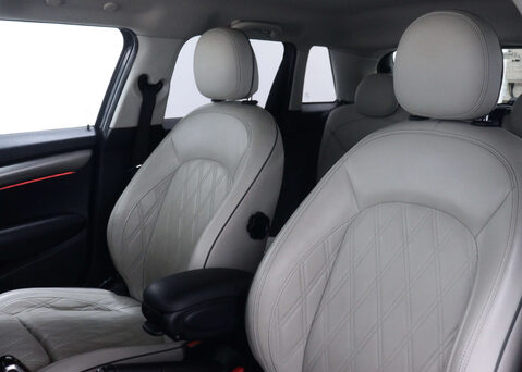 Mini Hatch 2.0 Cooper S Exclusive Auto 5dr 43