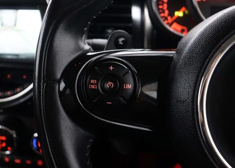 Mini Hatch 2.0 Cooper S Exclusive Auto 5dr 35