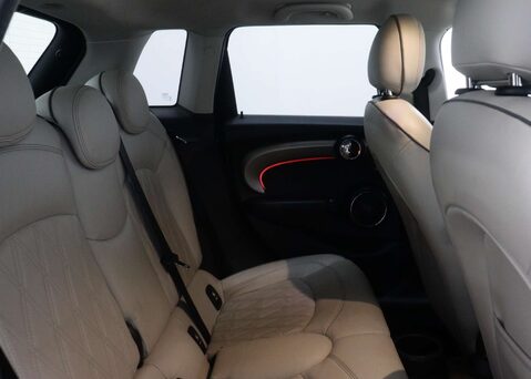 Mini Hatch 2.0 Cooper S Exclusive Auto 5dr 50