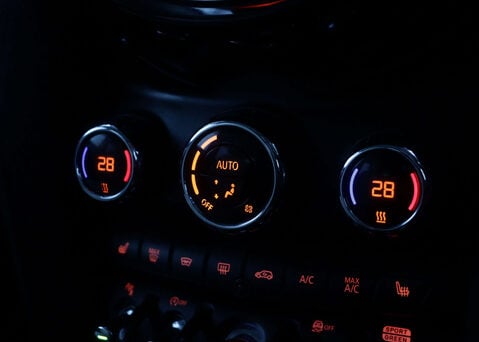 Mini Hatch 2.0 Cooper S Exclusive Auto 5dr 28