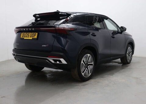 OMODA 5 1.6 5 Noble Auto 5dr 11