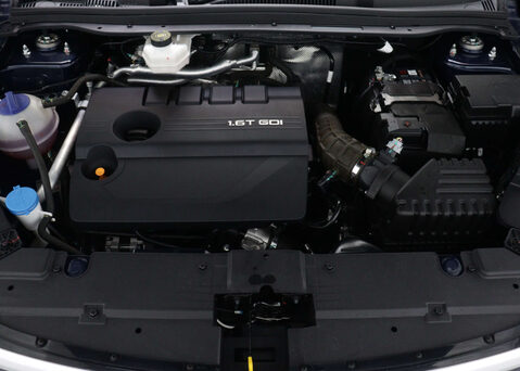 OMODA 5 1.6 5 Noble Auto 5dr 52