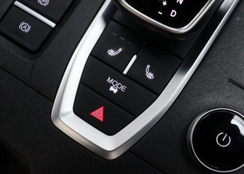 OMODA 5 1.6 5 Noble Auto 5dr 29