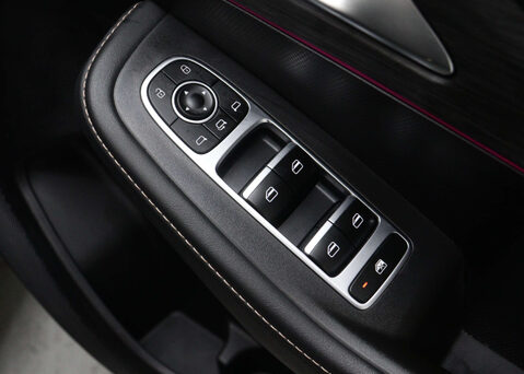 OMODA 5 1.6 5 Noble Auto 5dr 37