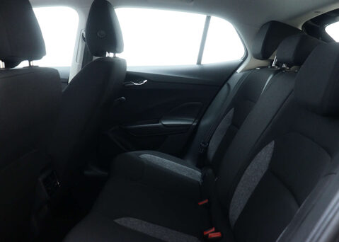 Skoda Fabia 1.0 Fabia SE Comfort TSi Semi-Auto 5dr 45