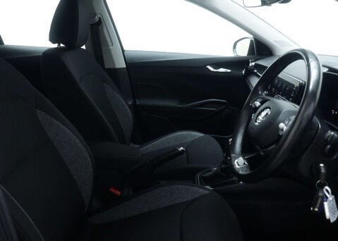 Skoda Fabia 1.0 Fabia SE Comfort TSi Semi-Auto 5dr 39