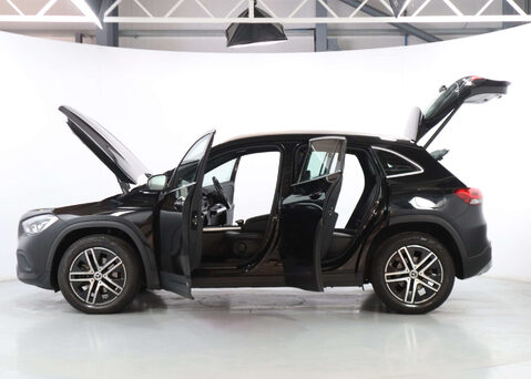 Mercedes-Benz GLA 1.3 GLA 200 Sport Auto 5dr 47