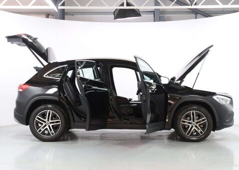 Mercedes-Benz GLA 1.3 GLA 200 Sport Auto 5dr 51