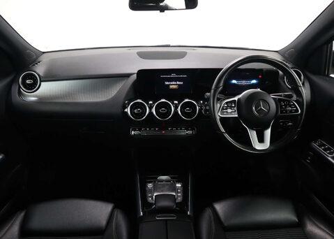 Mercedes-Benz GLA 1.3 GLA 200 Sport Auto 5dr 17