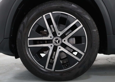 Mercedes-Benz GLA 1.3 GLA 200 Sport Auto 5dr 14