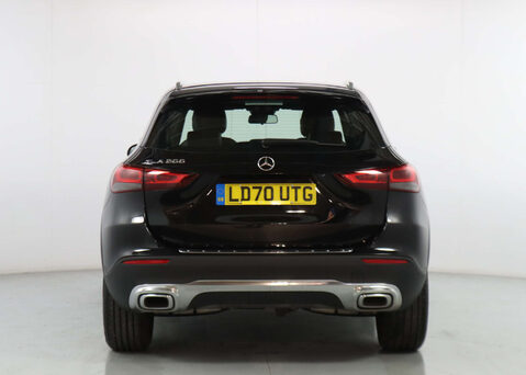 Mercedes-Benz GLA 1.3 GLA 200 Sport Auto 5dr 10