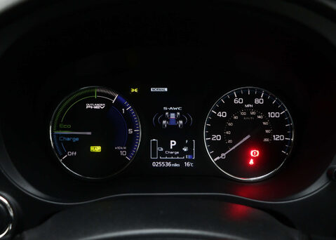 Mitsubishi Outlander 2.4 Outlander Design PHEV CVT 4WD 5dr 17