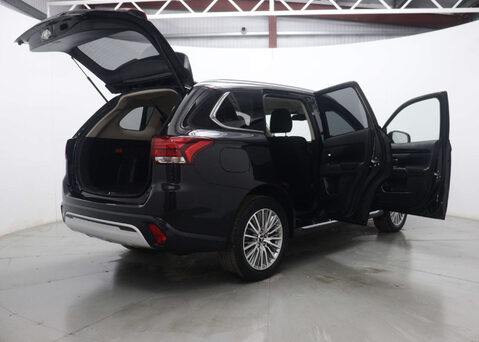 Mitsubishi Outlander 2.4 Outlander Design PHEV CVT 4WD 5dr 60