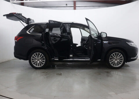 Mitsubishi Outlander 2.4 Outlander Design PHEV CVT 4WD 5dr 61