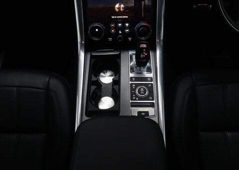 Land Rover Range Rover Sport 2.0 Range Rover Sport HSE Dynamic P400e Auto 4WD 5dr 19