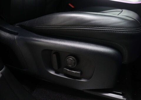 Land Rover Range Rover Sport 2.0 Range Rover Sport HSE Dynamic P400e Auto 4WD 5dr 49