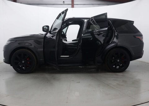 Land Rover Range Rover Sport 2.0 Range Rover Sport HSE Dynamic P400e Auto 4WD 5dr 68