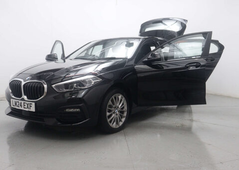 BMW 1 Series 1.5 118I SE Auto 5dr 58