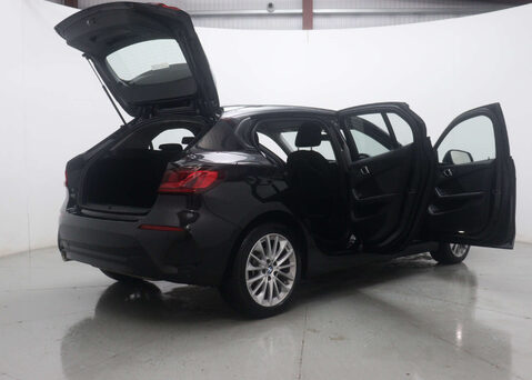 BMW 1 Series 1.5 118I SE Auto 5dr 62