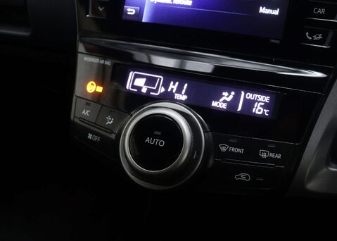 Toyota Prius+ 1.8 Prius+ Excel TSS HEV CVT 5dr 27