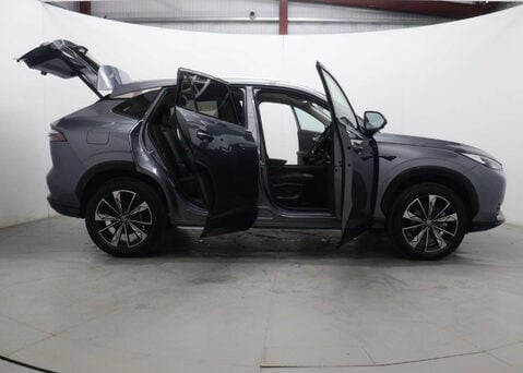 MG HS 1.5 MG HS Trophy Auto 5dr 61