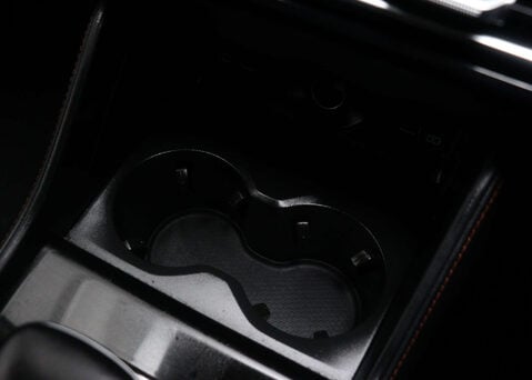 MG HS 1.5 MG HS Trophy Auto 5dr 32