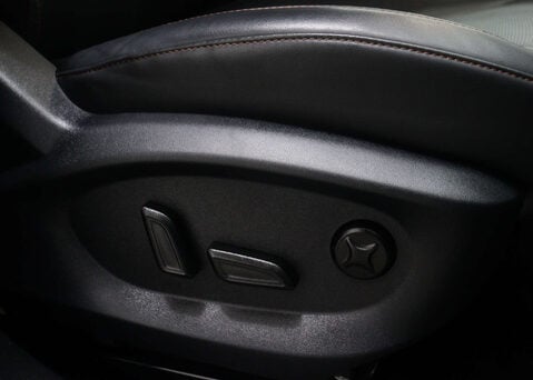 MG HS 1.5 MG HS Trophy Auto 5dr 41