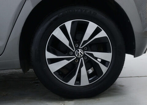 Volkswagen Polo 1.0 Polo Match TSi Semi-Auto 5dr 16