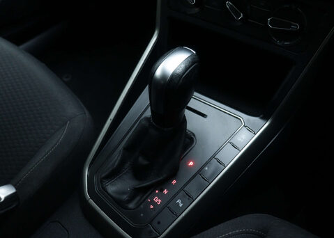 Volkswagen Polo 1.0 Polo Match TSi Semi-Auto 5dr 34