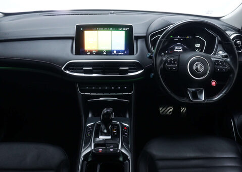 MG HS 1.5 MG HS Exclusive Semi-Auto 5dr 19