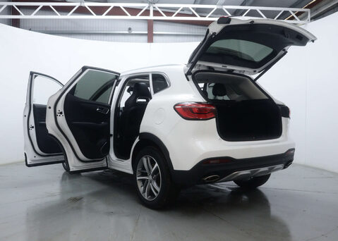 MG HS 1.5 MG HS Exclusive Semi-Auto 5dr 61