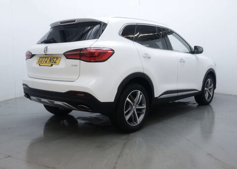 MG HS 1.5 MG HS Exclusive Semi-Auto 5dr 11