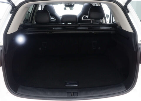 MG HS 1.5 MG HS Exclusive Semi-Auto 5dr 53