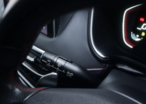 MG HS 1.5 MG HS Exclusive Semi-Auto 5dr 37