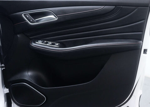 MG HS 1.5 MG HS Exclusive Semi-Auto 5dr 46