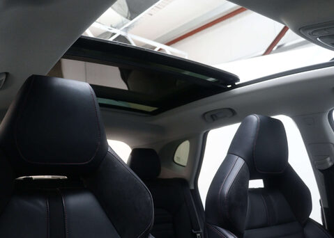 MG HS 1.5 MG HS Exclusive Semi-Auto 5dr 56