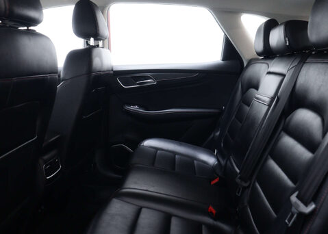 MG HS 1.5 MG HS Excite Semi-Auto 5dr 39