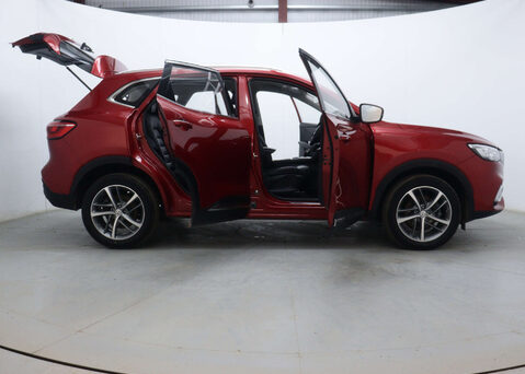 MG HS 1.5 MG HS Excite Semi-Auto 5dr 47