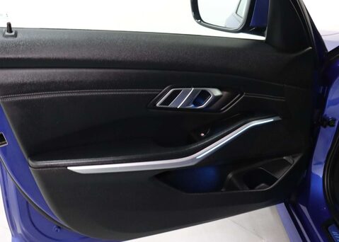 BMW 3 Series 2.0 330E M Sport Auto 4dr 37