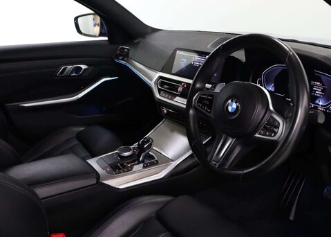 BMW 3 Series 2.0 330E M Sport Auto 4dr 31