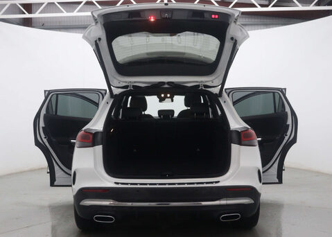 Mercedes-Benz GLA 1.3 GLA 180 AMG Line Premium+ Auto 5dr 66