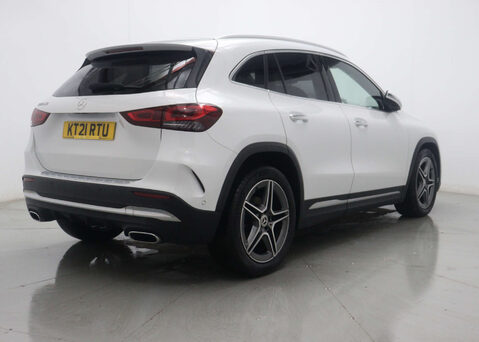 Mercedes-Benz GLA 1.3 GLA 180 AMG Line Premium+ Auto 5dr 9