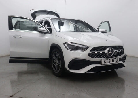 Mercedes-Benz GLA 1.3 GLA 180 AMG Line Premium+ Auto 5dr 61