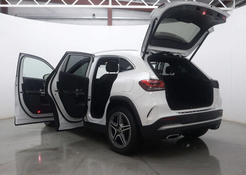 Mercedes-Benz GLA 1.3 GLA 180 AMG Line Premium+ Auto 5dr 65