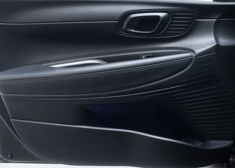 Hyundai BAYON 1.0 Bayon SE Connect TGDi MHEV Auto 5dr 42