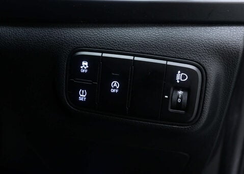 Hyundai BAYON 1.0 Bayon SE Connect TGDi MHEV Auto 5dr 33