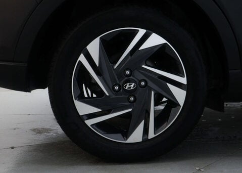 Hyundai BAYON 1.0 Bayon SE Connect TGDi MHEV Auto 5dr 13